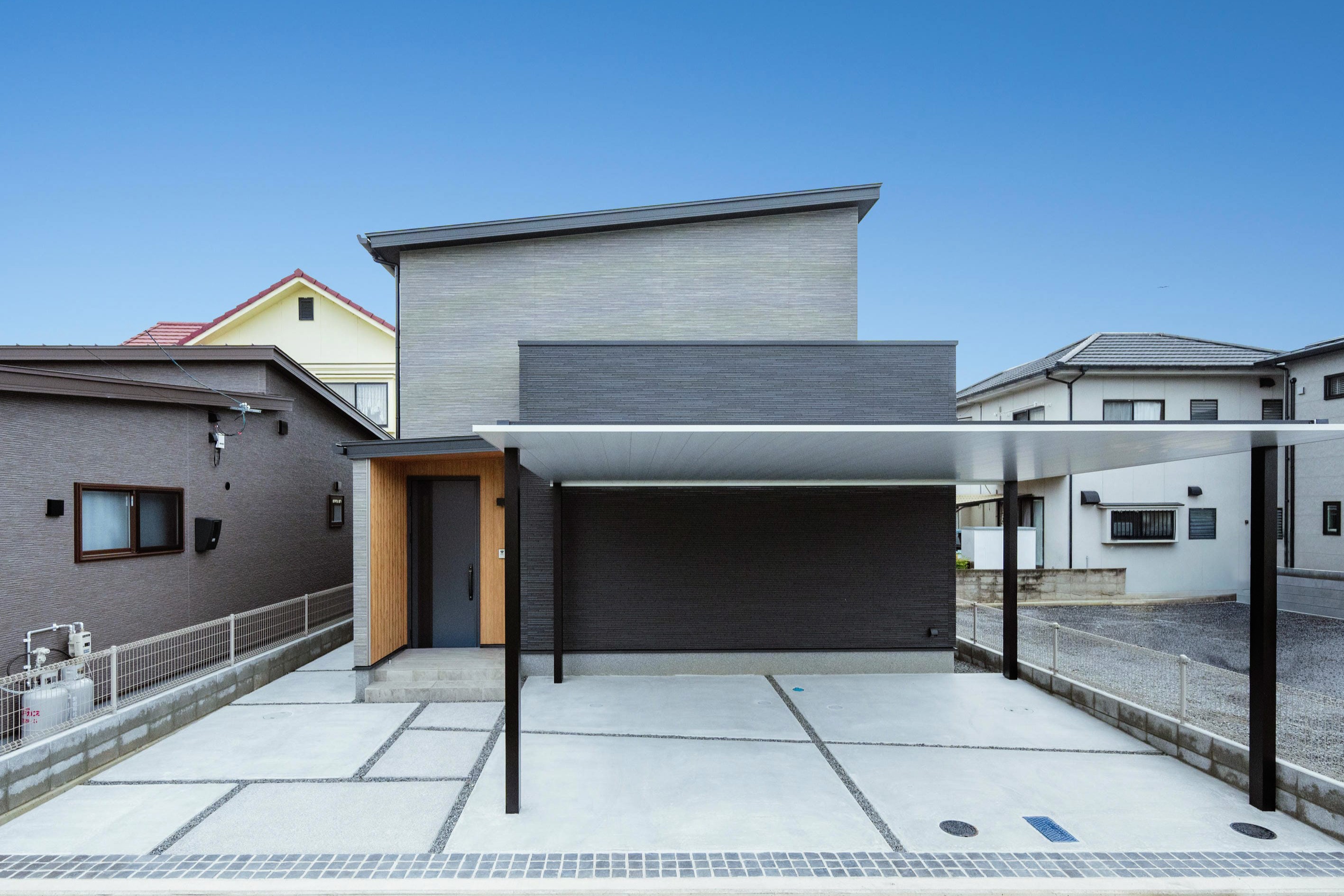 ファミクロを中心に回遊できる1階完結の家事ラクな暮らし