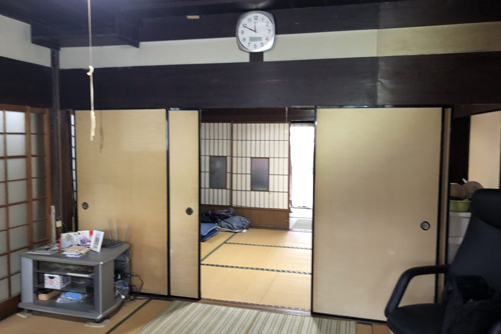 ビフォー写真_古くなった畳や襖
